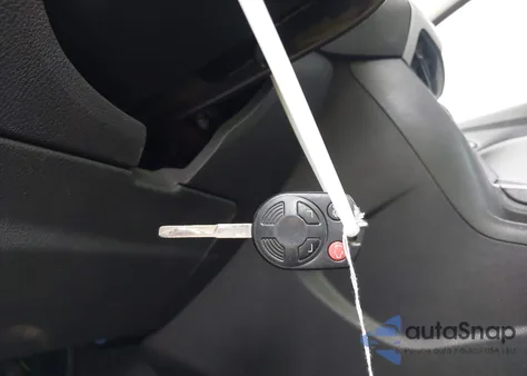 2013 Ford Focus Se from USA, damaged, VIN 1FADP3K26DL330443